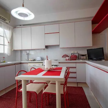 Laconian Collection Brasidoy Apartment